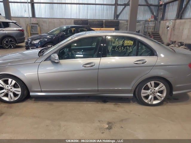 Продажа на аукционе авто 2012 Mercedes-benz C-class, vin: WDDGF8BB2CA685195, номер лота: 12636354