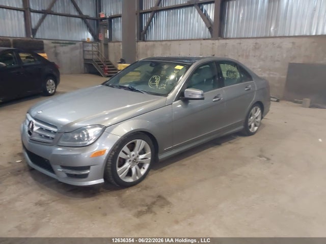 Продажа на аукционе авто 2012 Mercedes-benz C-class, vin: WDDGF8BB2CA685195, номер лота: 12636354