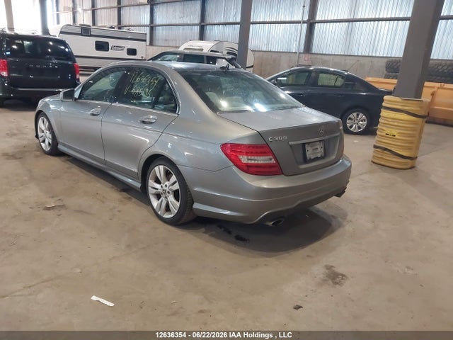 Продажа на аукционе авто 2012 Mercedes-benz C-class, vin: WDDGF8BB2CA685195, номер лота: 12636354