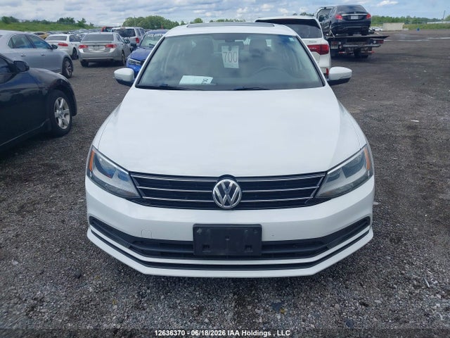 2016 Volkswagen Jetta 1.8t Sport მანქანა იყიდება აუქციონზე, vin: 3VWD07AJ3GM329622, აუქციონის ნომერი: 12636370