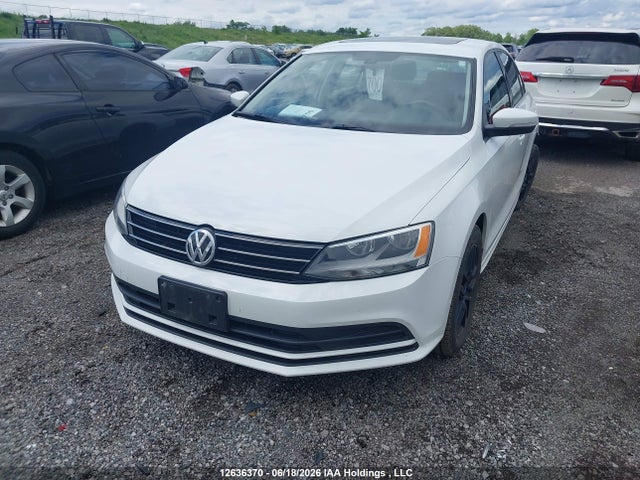 2016 Volkswagen Jetta 1.8t Sport მანქანა იყიდება აუქციონზე, vin: 3VWD07AJ3GM329622, აუქციონის ნომერი: 12636370