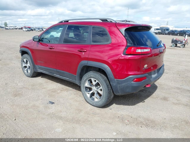 12636388 :رقم المزاد ، 1C4PJMBS6HW555383 vin ، 2017 Jeep Cherokee Trailhawk مزاد بيع