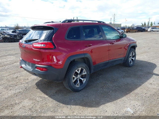 12636388 :رقم المزاد ، 1C4PJMBS6HW555383 vin ، 2017 Jeep Cherokee Trailhawk مزاد بيع