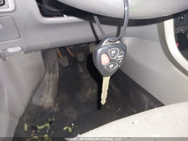 2013 Toyota Corolla S/le მანქანა იყიდება აუქციონზე, vin: 2T1BU4EE4DC004413, აუქციონის ნომერი: 12636397