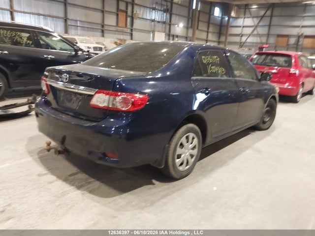 2013 Toyota Corolla S/le მანქანა იყიდება აუქციონზე, vin: 2T1BU4EE4DC004413, აუქციონის ნომერი: 12636397