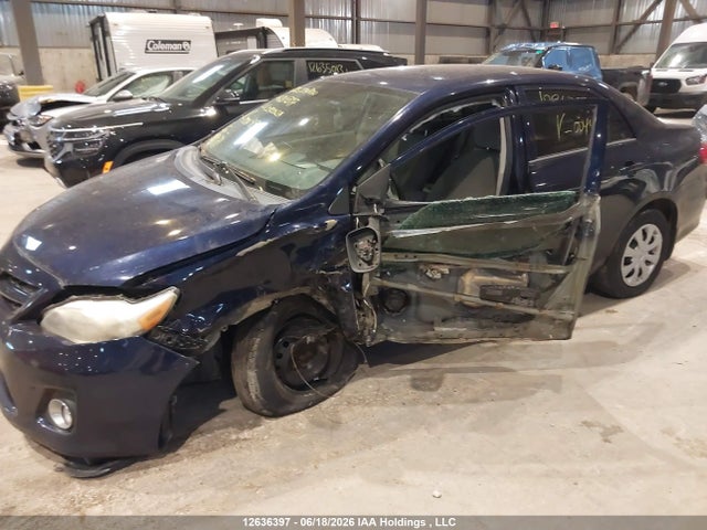 2013 Toyota Corolla S/le მანქანა იყიდება აუქციონზე, vin: 2T1BU4EE4DC004413, აუქციონის ნომერი: 12636397
