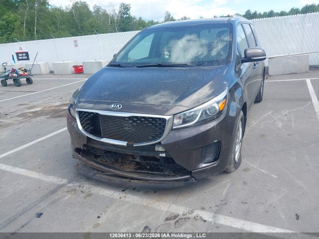 12636413 :رقم المزاد ، KNDMB5C16H6251367 vin ، 2017 Kia Sedona Lx مزاد بيع