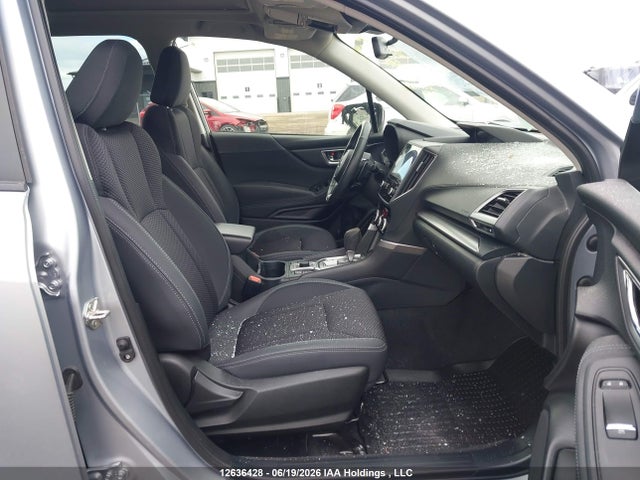 12636428 :رقم المزاد ، JF2SKEEC7NH425888 vin ، 2022 Subaru Forester Premium مزاد بيع