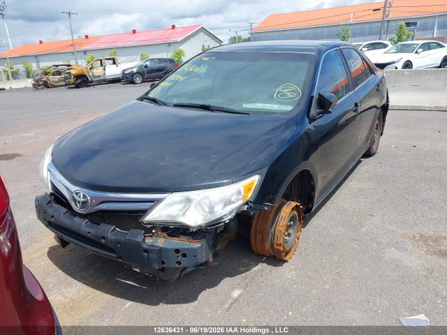 12636431 :رقم المزاد ، 4T1BF1FK9EU355041 vin ، 2014 Toyota Camry Le مزاد بيع