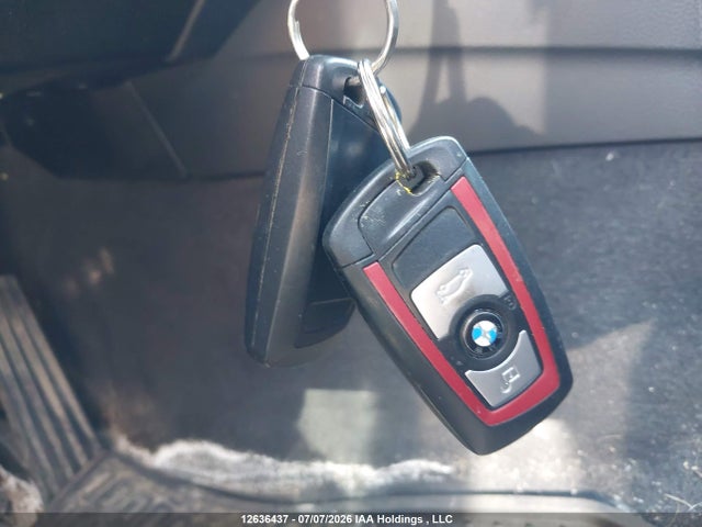 BMW 320i Xdrive 2015 WBA3C3G57FNT52265 Image 11