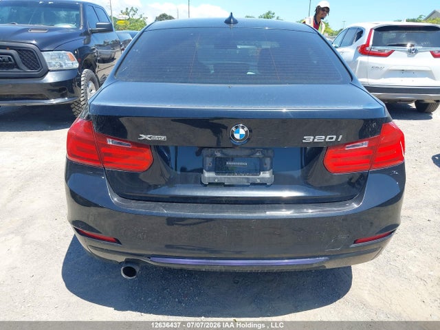 BMW 320i Xdrive 2015 WBA3C3G57FNT52265 Image 17