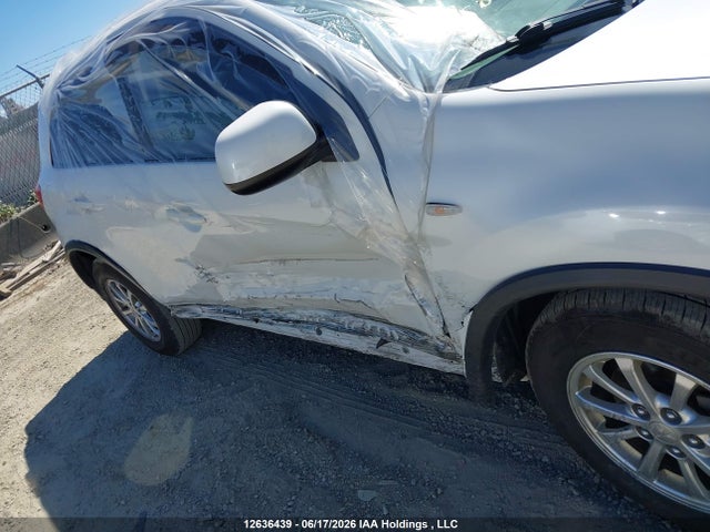 JA4AH3AU7JZ605222 Mitsubishi Rvr Es/se