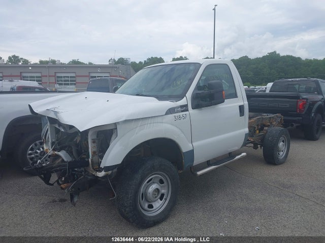 2015 Ford F-250 Xl/xlt მანქანა იყიდება აუქციონზე, vin: 1FTBF2B60FED33654, აუქციონის ნომერი: 12636444