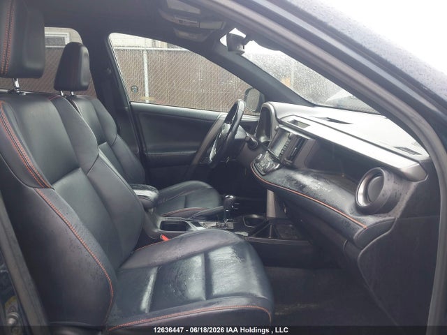 Продажа на аукционе авто 2017 Toyota Rav4 Se, vin: 2T3JFREV9HW665613, номер лота: 12636447