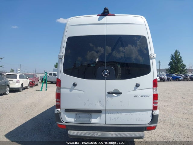 2014 Mercedes-benz Sprinter 2500 High Roof V6 მანქანა იყიდება აუქციონზე, vin: WDZBE8CC3E5825815, აუქციონის ნომერი: 12636466
