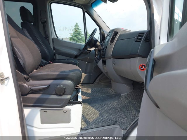 2014 Mercedes-benz Sprinter 2500 High Roof V6 მანქანა იყიდება აუქციონზე, vin: WDZBE8CC3E5825815, აუქციონის ნომერი: 12636466