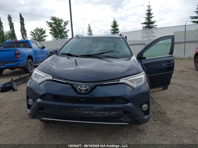 12636477 :رقم المزاد ، 2T3DFREVXJW788114 vin ، 2018 Toyota Rav4 Limited مزاد بيع