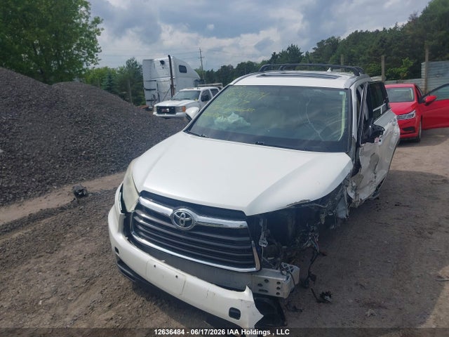 Toyota Highlander Xle 2015 5TDJKRFH8FS201327 Image 2