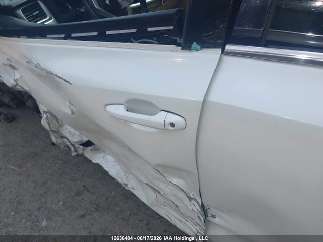 Toyota Highlander Xle 2015 5TDJKRFH8FS201327 Image 9