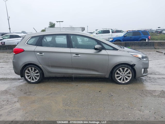 KIA Rondo 2014 KNAHU8A37E7032518 Image 13