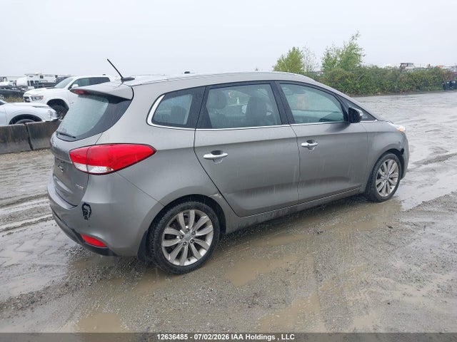 KIA Rondo 2014 KNAHU8A37E7032518 Image 4