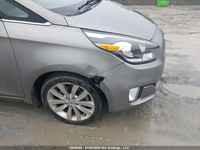 KIA Rondo 2014 KNAHU8A37E7032518 Image 6