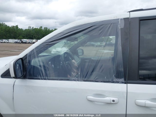 Продажа на аукционе авто 2017 Dodge Grand Caravan Gt, vin: 2C4RDGEG1HR815237, номер лота: 12636486
