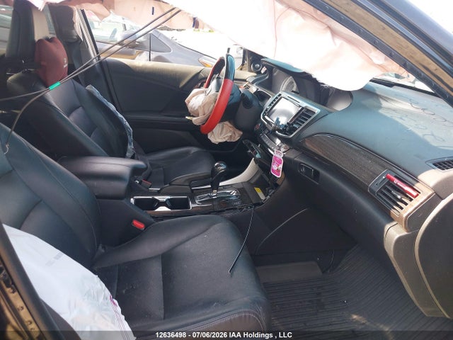 Aukcja sprzedaży 2017 Honda Accord Touring V6, vin: 1HGCR3F95HA801024, numer aukcji: 12636498