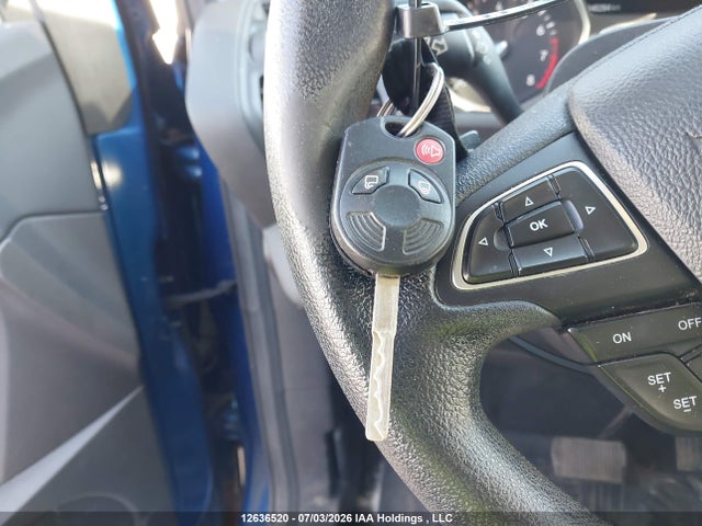 Продажа на аукционе авто 2017 Ford Escape Se, vin: 1FMCU0GD3HUA05056, номер лота: 12636520