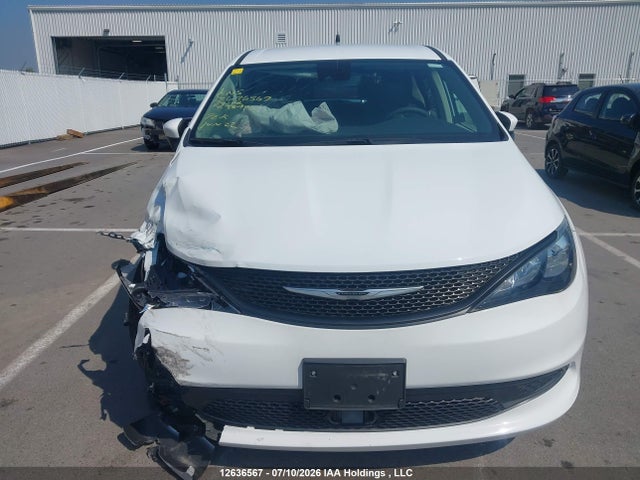 Chrysler Grand Caravan Sxt 2023 2C4RC1ZG3PR538986 Image 13