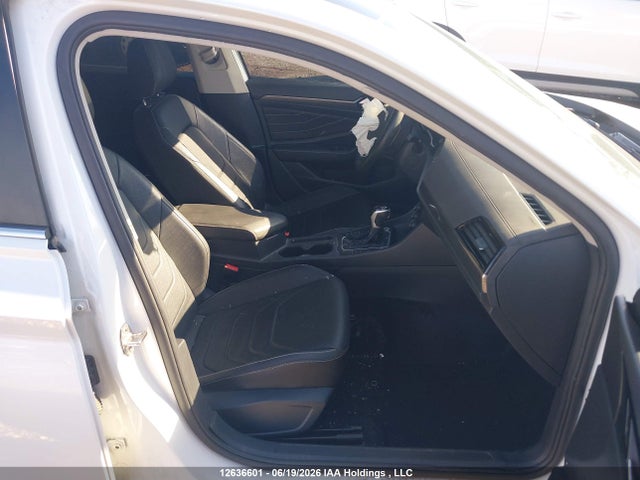 Продаж на аукціоні авто 2024 Volkswagen Jetta Highline, vin: 3VWGM7BU3RM011500, номер лоту: 12636601