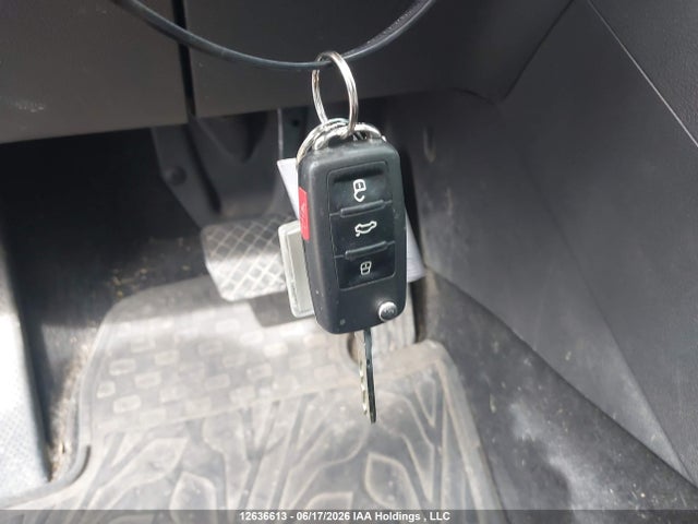 Продажа на аукционе авто 2011 Volkswagen Tiguan S/se/sel, vin: WVGBV7AX9BW536651, номер лота: 12636613
