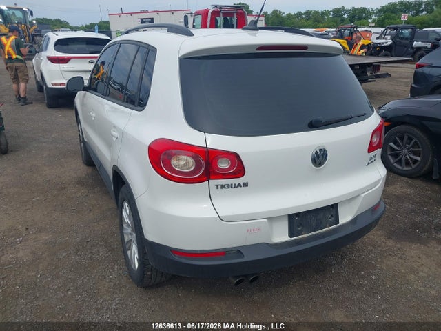 Продажа на аукционе авто 2011 Volkswagen Tiguan S/se/sel, vin: WVGBV7AX9BW536651, номер лота: 12636613