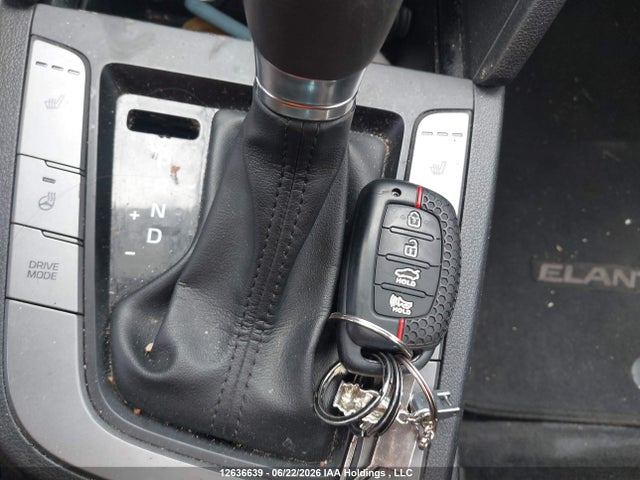 12636639 :رقم المزاد ، KMHD84LF6HU217652 vin ، 2017 Hyundai Elantra Gls مزاد بيع