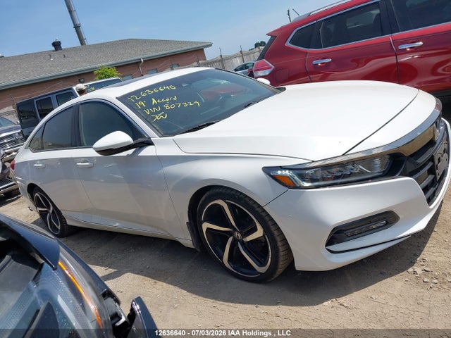 12636640 :رقم المزاد ، 1HGCV1F39KA807329 vin ، 2019 Honda Accord Sport 1.5t مزاد بيع