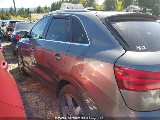 WA1EFEFS8FR009263 Audi Q3 Premium Plus