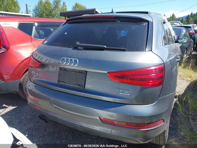 WA1EFEFS8FR009263 Audi Q3 Premium Plus