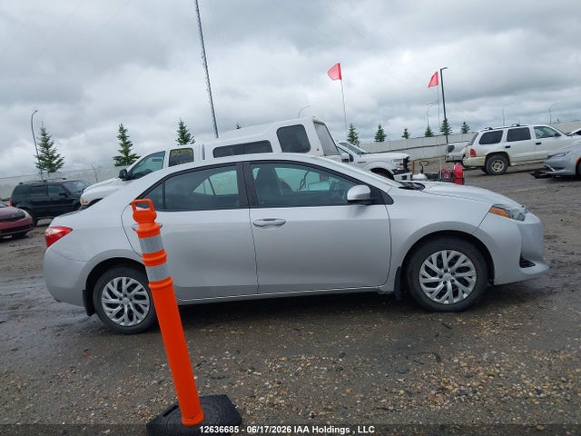 12636685 :رقم المزاد ، 2T1BURHE1HC881990 vin ، 2017 Toyota Corolla L/le/xle/se/xse مزاد بيع