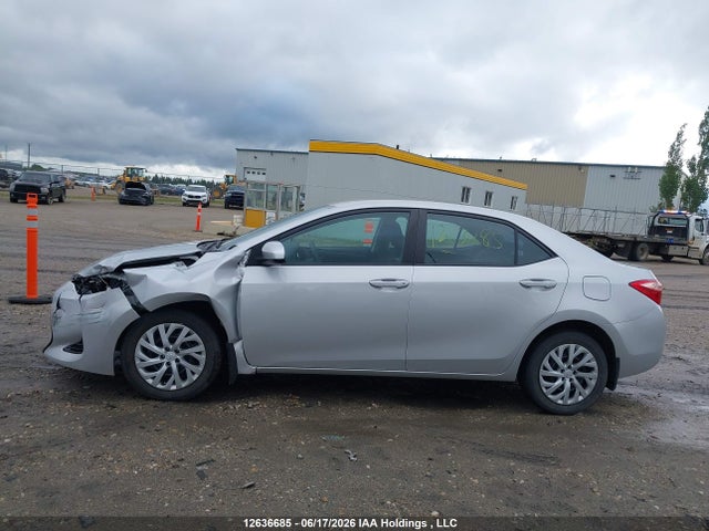 12636685 :رقم المزاد ، 2T1BURHE1HC881990 vin ، 2017 Toyota Corolla L/le/xle/se/xse مزاد بيع