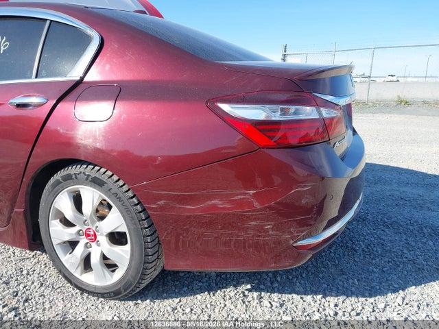 Honda Accord 2017 1HGCR2F0XHA808904 Image 10