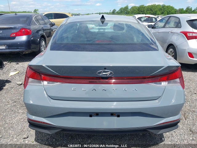12633073 :رقم المزاد ، KMHLM4AG0PU404189 vin ، 2023 Hyundai Elantra Preferred Ivt مزاد بيع
