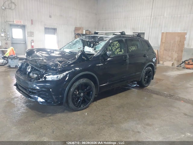 2024 Volkswagen Tiguan Se R-line Black მანქანა იყიდება აუქციონზე, vin: 3VV8B7AX2RM124865, აუქციონის ნომერი: 12636713