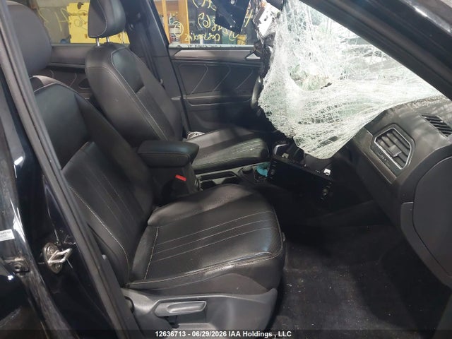 2024 Volkswagen Tiguan Se R-line Black მანქანა იყიდება აუქციონზე, vin: 3VV8B7AX2RM124865, აუქციონის ნომერი: 12636713