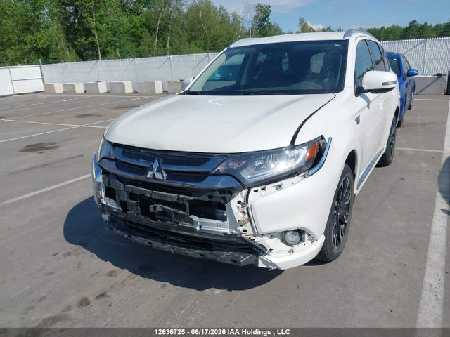 Продажа на аукционе авто 2018 Mitsubishi Outlander Se/gt, vin: JA4J24A53JZ615942, номер лота: 12636725