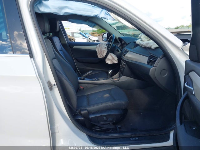 Aukcja sprzedaży 2013 Bmw X1 Xdrive28i, vin: WBAVL1C50DVR83326, numer aukcji: 12636733