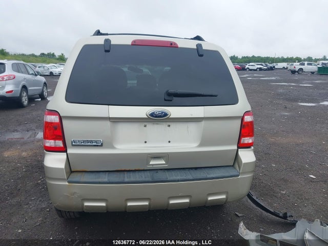 Продаж на аукціоні авто 2010 Ford Escape Xlt Automatic/xlt Manual, vin: 1FMCU0D77AKC74032, номер лоту: 12636772