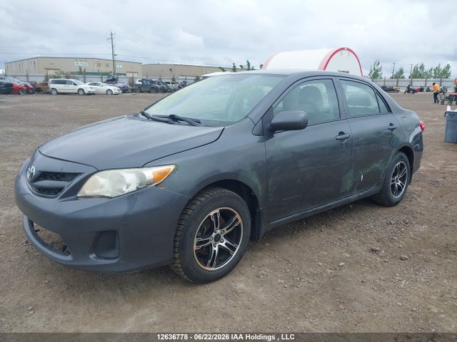 12636778 :رقم المزاد ، 2T1BU4EEXDC921887 vin ، 2013 Toyota Corolla Ce مزاد بيع
