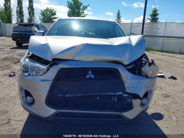 2013 Mitsubishi Rvr Se მანქანა იყიდება აუქციონზე, vin: 4A4AJ3AU2DE607586, აუქციონის ნომერი: 12636779