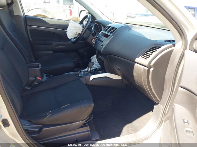 2013 Mitsubishi Rvr Se მანქანა იყიდება აუქციონზე, vin: 4A4AJ3AU2DE607586, აუქციონის ნომერი: 12636779