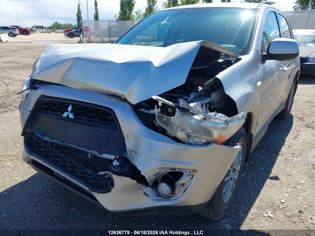 2013 Mitsubishi Rvr Se მანქანა იყიდება აუქციონზე, vin: 4A4AJ3AU2DE607586, აუქციონის ნომერი: 12636779